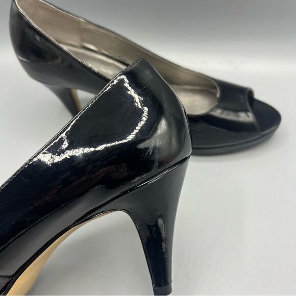 Bandolino Black Open Toe Heels Pumps - Picture 6 of 9